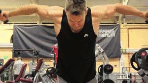 胸肌太大了穿不上衬衫,胸肌太大衬衣扣不上