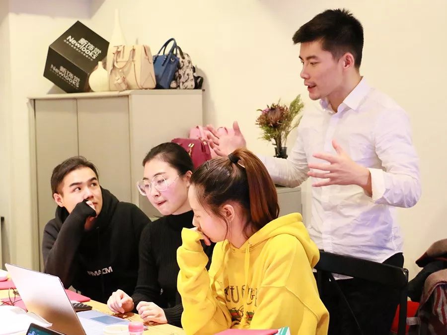 新饰觉买手|再说一次,代购不是买手!