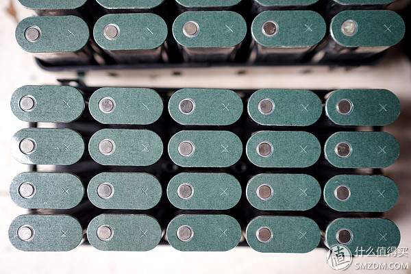 18650电动车锂电池制作教程,18650做60v电动车锂电池