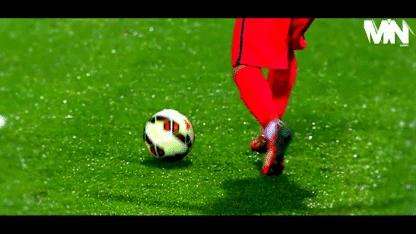 ohmygod,梅西竟对着这么多球员的裆部干那种事！