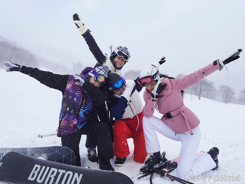 人和风景完美融合,何穗、欧阳娜娜、容祖儿,旅游这样穿,美翻天