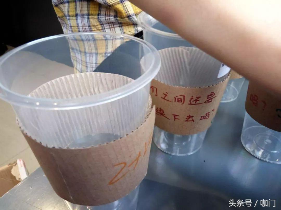 来这家奶茶店占卜，比去找大师算命靠谱