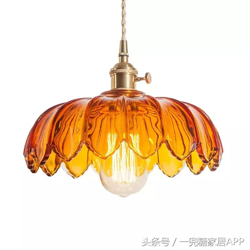 没有主灯无吊顶,不做吊顶也可有灯