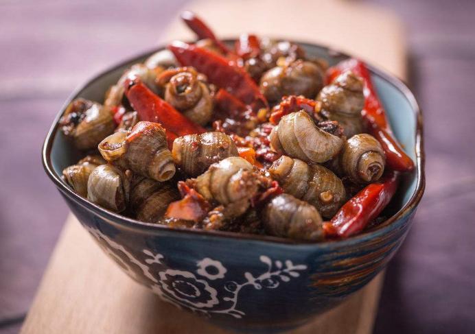 爆炒田螺正宗教程,爆炒麻辣田螺的做法