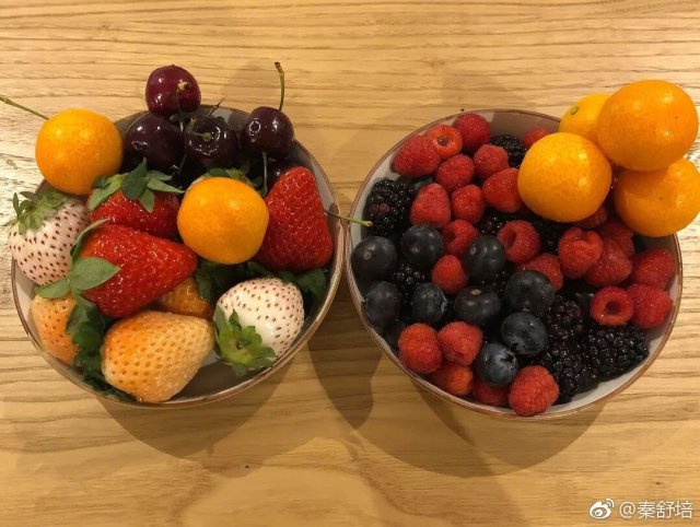 陈冠希吃的苹果,陈冠希吃的白草莓什么品种