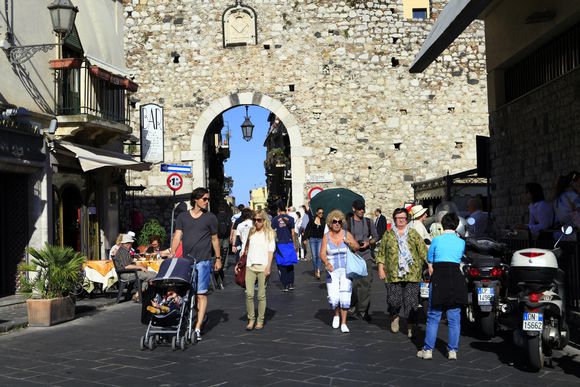 意大利西西里岛最漂亮的岛,意大利西西里的美丽传说