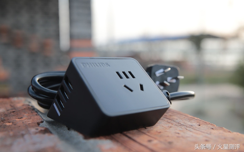 飞利浦usb多功能插座,飞利浦插座分线上线下版