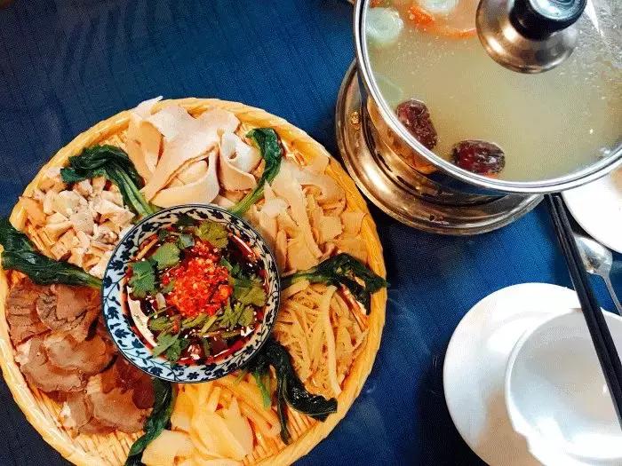 自贡人去成都多还是重庆多,自贡人在成都开的餐厅