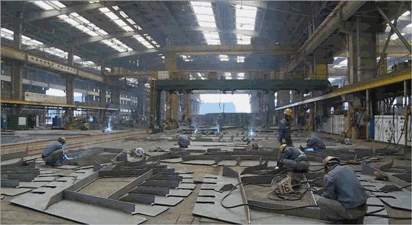 三星大船靠岸,一艘正在远航的轮船