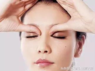 一招教你淡化鱼尾纹,教你一招如何淡化鱼尾纹