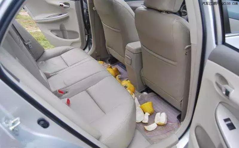 新车异味吸多了怎么办,新车异味导致吐怎么缓解