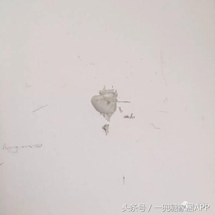 墙里的洞怎么补原来方法这么简单,墙上的大洞修补最简单方法