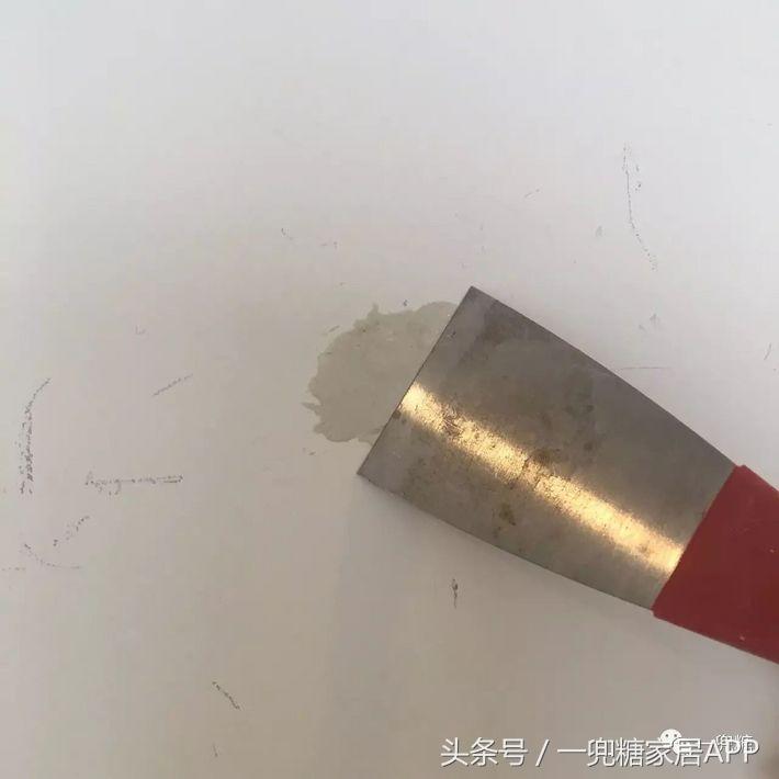 墙里的洞怎么补原来方法这么简单,墙上的大洞修补最简单方法