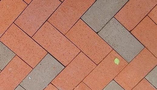 水泥砖透水砖烧结砖的价格,彩色陶土烧结砖透水砖质量标准