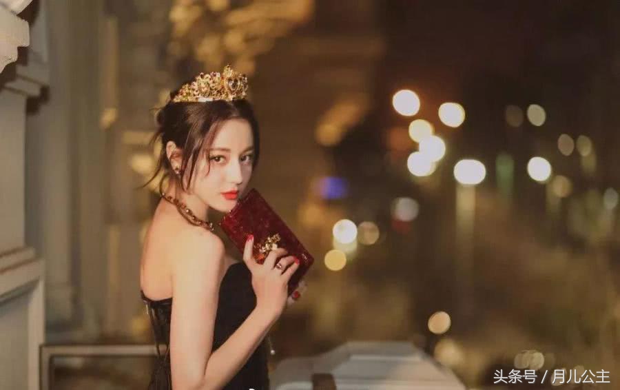 哪个明星的自然碎发最好看,明星的中短碎发哪个好看