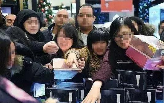 出国旅游买到假货怎么维权,出国旅行小心被骗