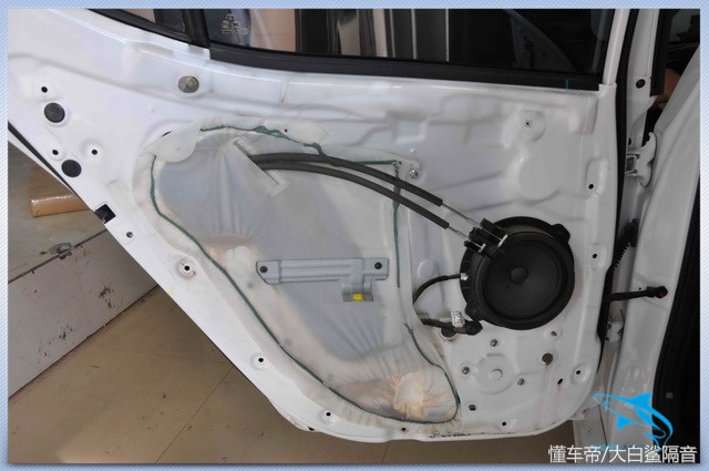 贵阳元音汽车音响改装飞度,贵阳汽车音响改装长安cs55