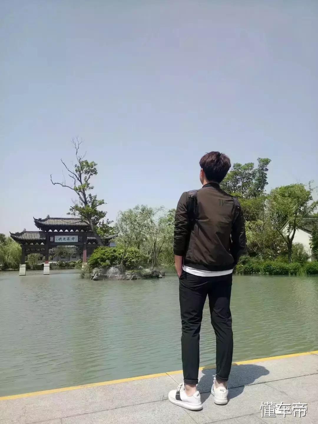 吉普赛青年,吉普赛人坐大篷车