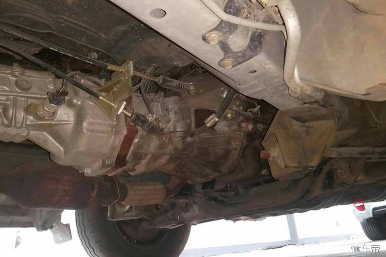 底盘装甲喷涂教程视频,底盘装甲有必要做最好的么