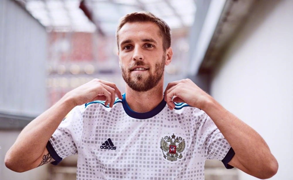 阿迪达斯发布欧洲杯新球衣,阿迪达斯2022世界杯球衣法国