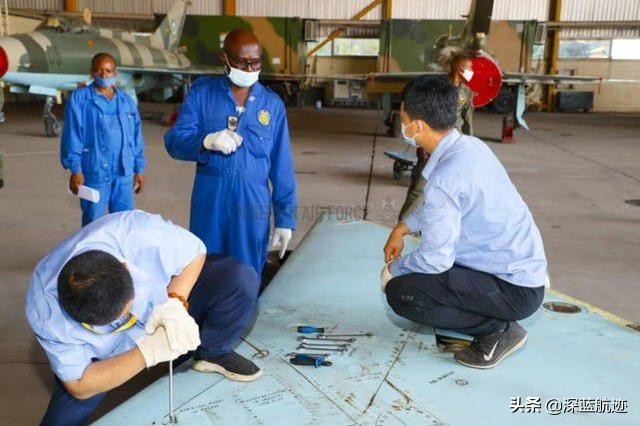 伊拉克要买“枭龙”？看看当年被坑的F16，方知谁才是性价比之王