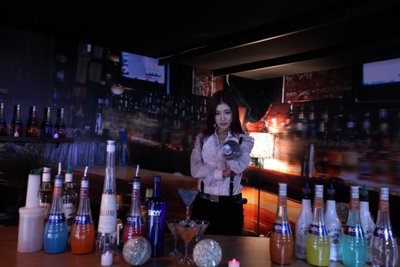 调酒师现代,酱香调酒师