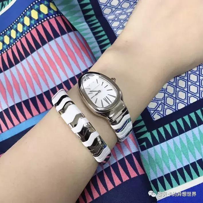 戴表和不戴表的对比照,男生戴表和不戴表有什么区别