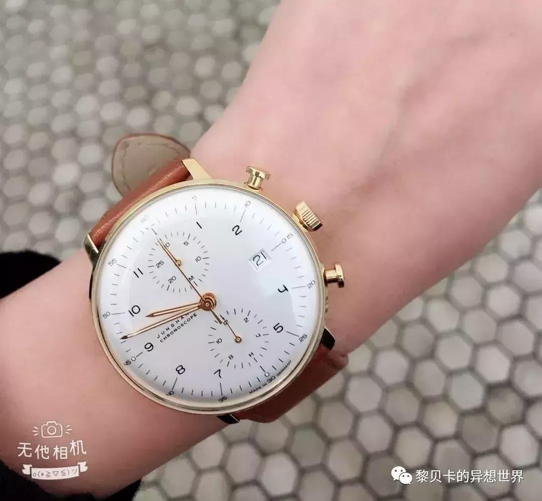 戴表和不戴表的对比照,男生戴表和不戴表有什么区别