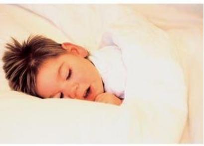 医生怎么看一眼鼻腔就知道是鼻炎,如何判定小儿鼻炎