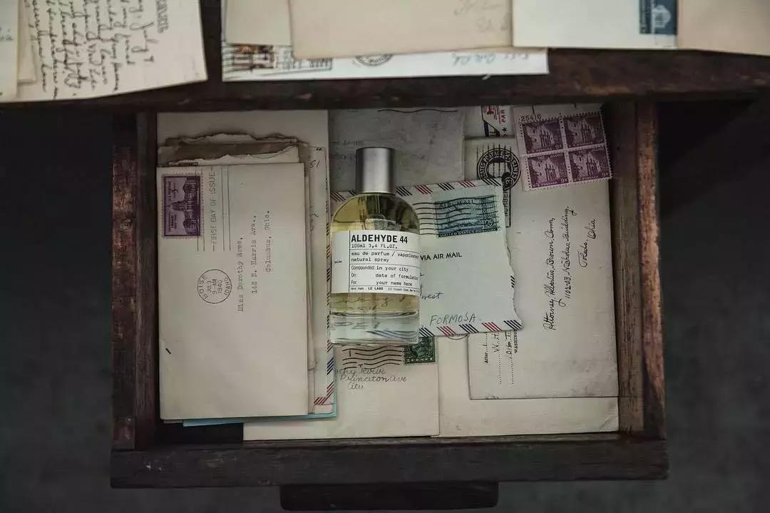 100块钱左右有没有什么推荐的香水,价格低但是好用好闻的香水推荐