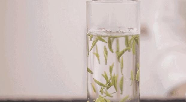 喝绿茶伤胃怎么解决,喜欢喝绿茶怕伤胃怎么办