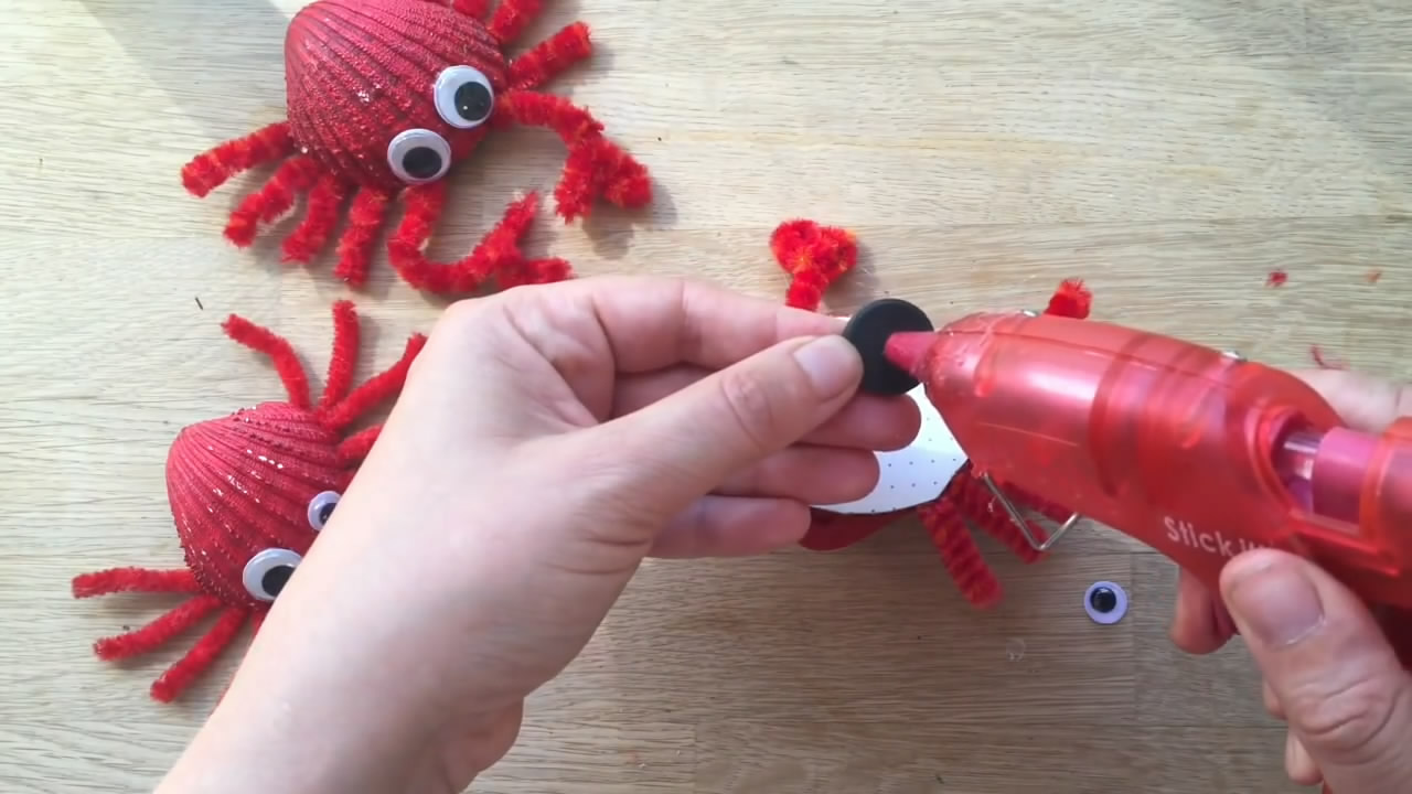 手工制作螃蟹壳diy,贝壳diy手工制作过程