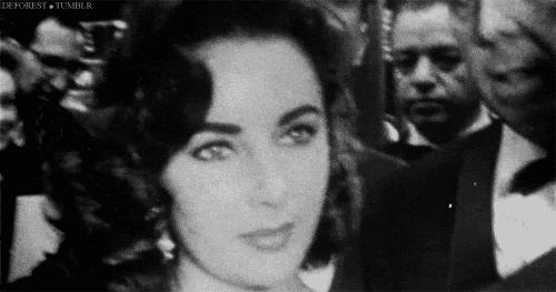 一代艳后赵飞燕的故事,一代艳后的传奇故事