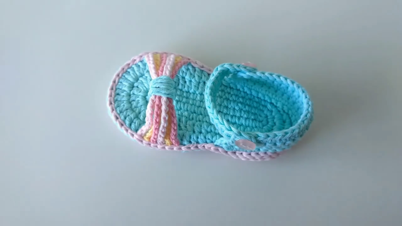 最新钩织婴儿鞋全教程,钩编织婴儿鞋教程全过程