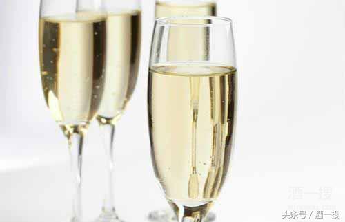 香槟起泡酒的酿造过程,起泡酒是香槟的一种