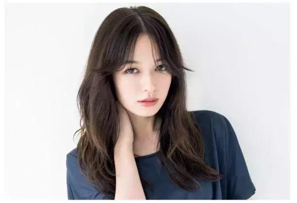 没有刘海怎样弄刘海最好看,没刘海怎么办才能好看