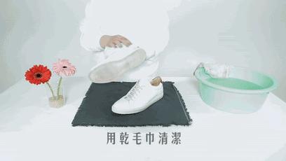 小白鞋发黄了怎么办一招教你解决,小白鞋发黄怎么处理最有效