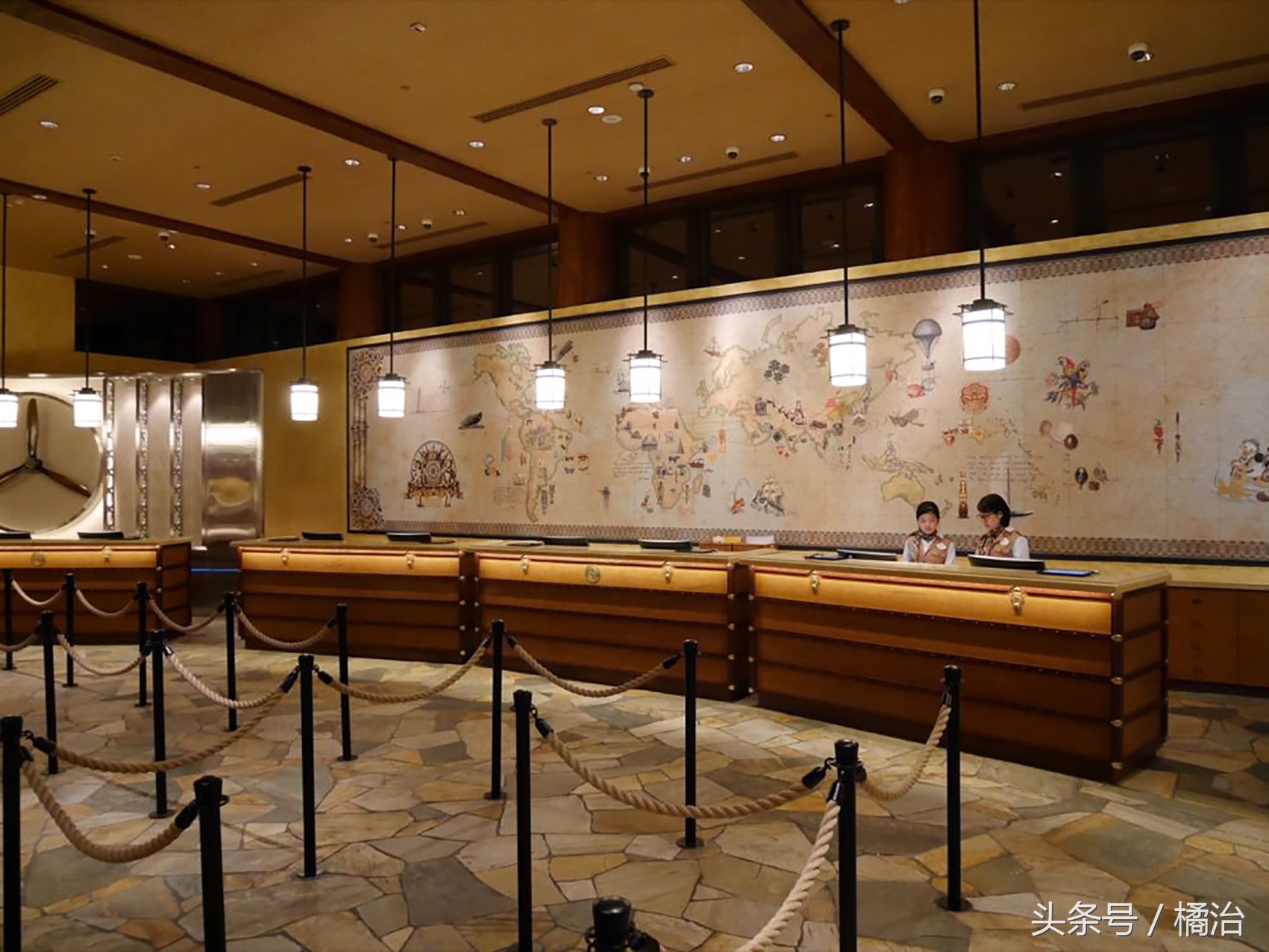 香港迪士尼探索家度假酒店,香港迪士尼探索家酒店游泳池