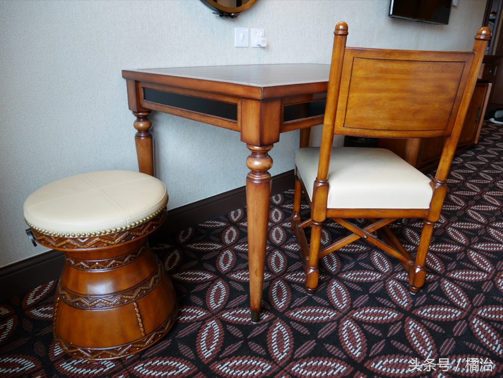 香港迪士尼探索家度假酒店,香港迪士尼探索家酒店游泳池