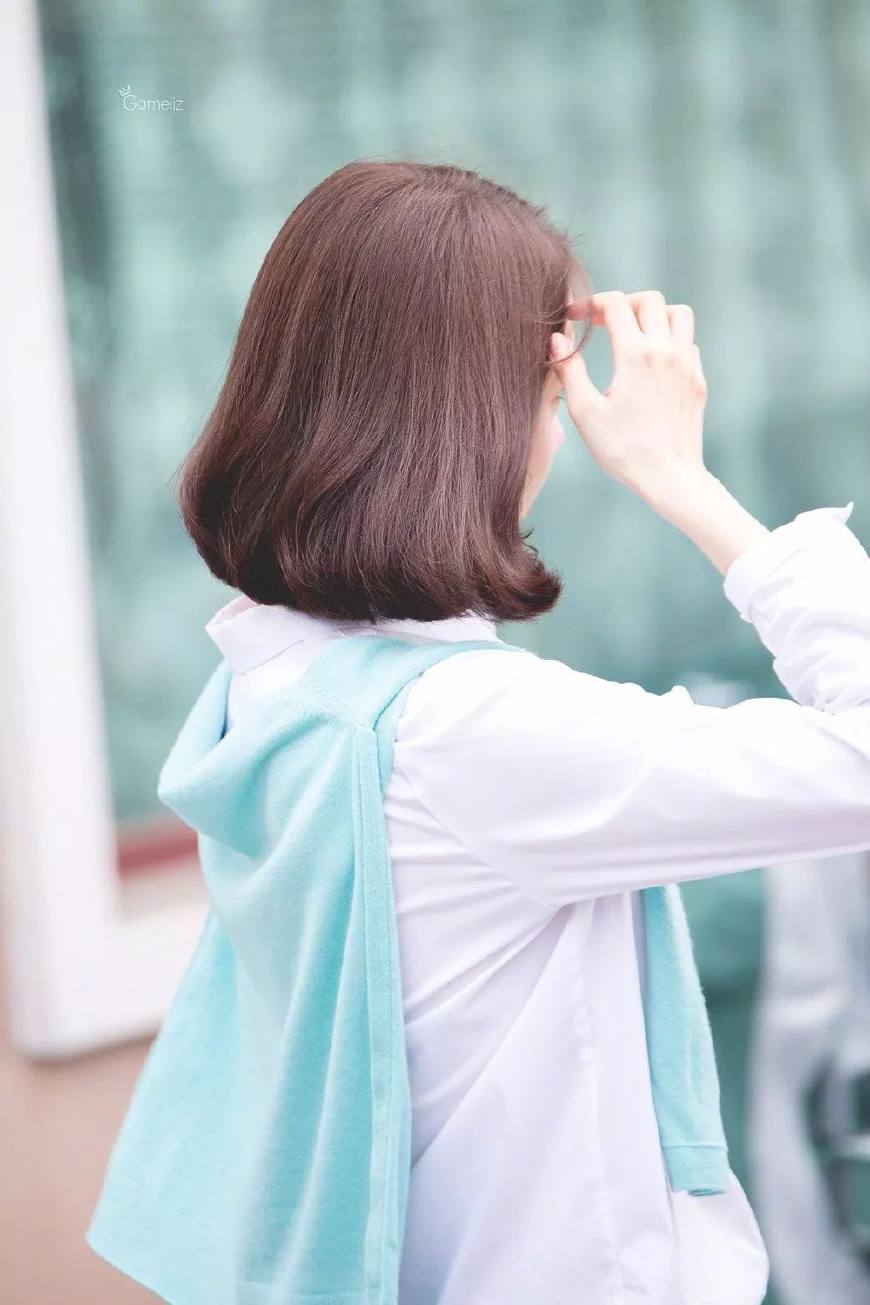 短发发型像微整形,40岁的瘦脸减龄发型短发