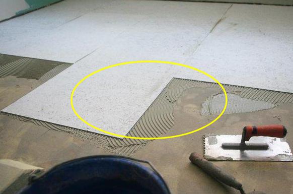 德国瓦工都这样铺地砖，几十年不出问题，我国师傅要学的还很多！