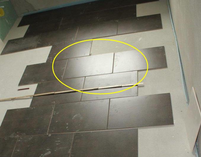 德国瓦工都这样铺地砖，几十年不出问题，我国师傅要学的还很多！