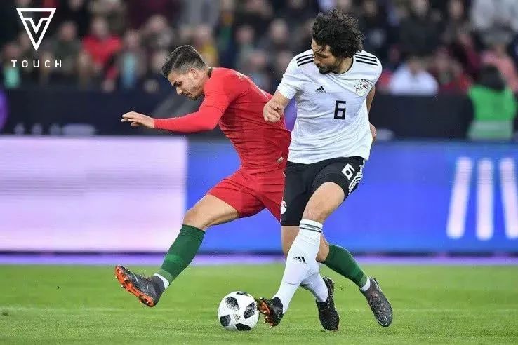 时尚新知｜世界杯32强各国战袍一览（下）