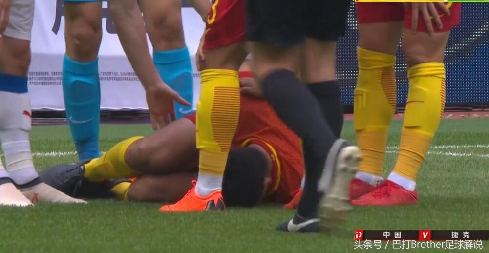 捷克内德维德接班人谈与国足比赛感受，对武磊印象深刻