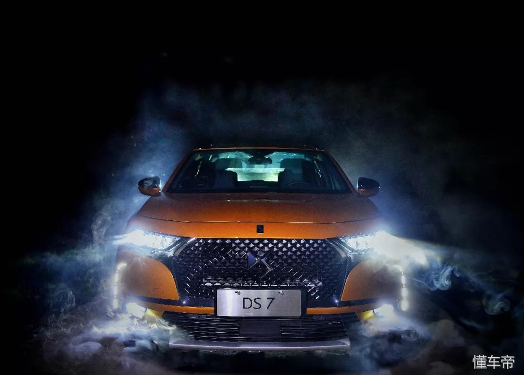 未来感十足新款ds7全球首发亮相,设计为王人性为先试驾国产ds7