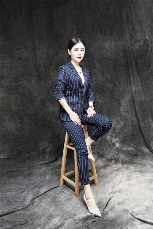 年轻女孩卖面膜,那些在朋友圈卖面膜的人