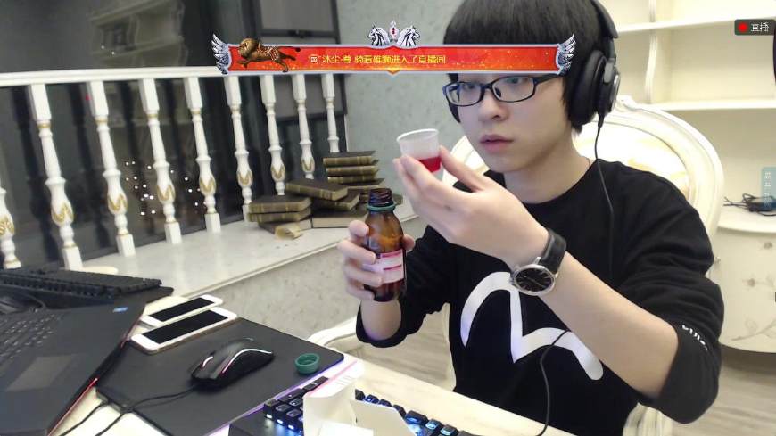 玩王者荣耀怎么可以玩的很厉害,王者荣耀嗨氏模拟器键位