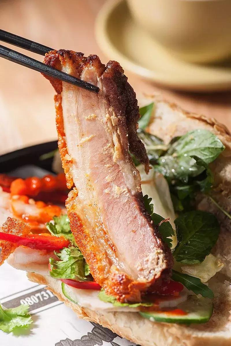 放弃法国巨额财产的法籍华裔回到上海，只为追求做出美食的梦想！