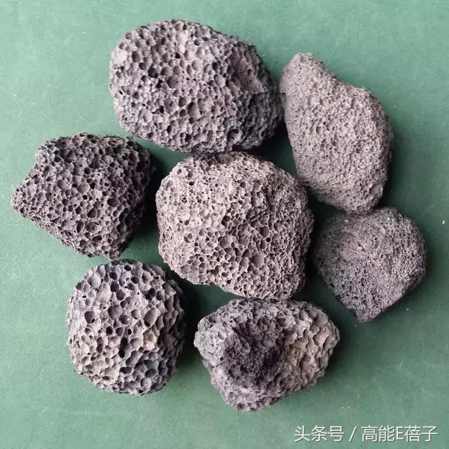 人生已经如此的艰难下一句,人生已经如此的艰难前一句