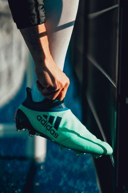 梅西上脚最新球鞋,梅西世界杯穿的鞋